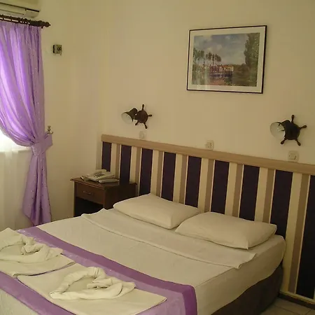 Reis Maris 3*